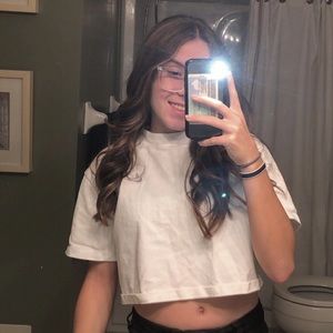 Meet your Posher, Hailey